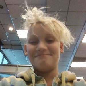 Meet your Posher, Christian